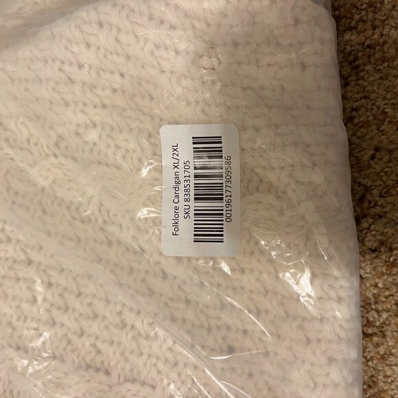 NEW WITH TAGS SEALED IN BAG Taylor Swift 2024 Authentic Folklore Cardigan - Picture 10 of 11